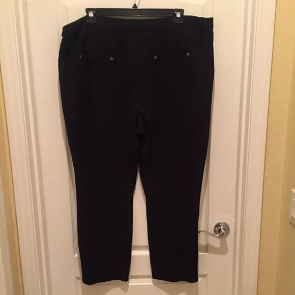 Two by Vince Camuto Black Pants - Picture 3 of 6